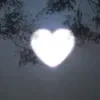 🤍 Эмодзи «Hearts everywhere» для Telegram