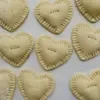 💛 Эмодзи «Hearts everywhere» для Telegram