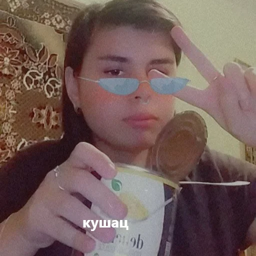 👩‍🍳 Стикер «бабочки» для Telegram