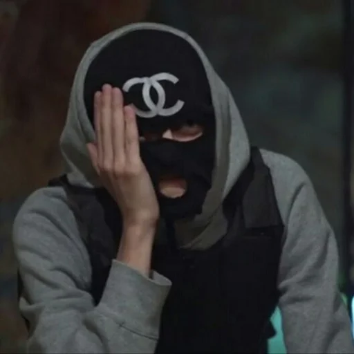 😢 Стикер «Young PH Янг Пим» для Telegram