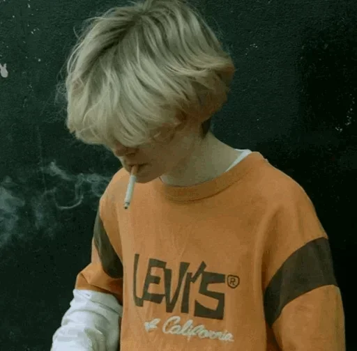 😗 Стикер «Young» для Telegram