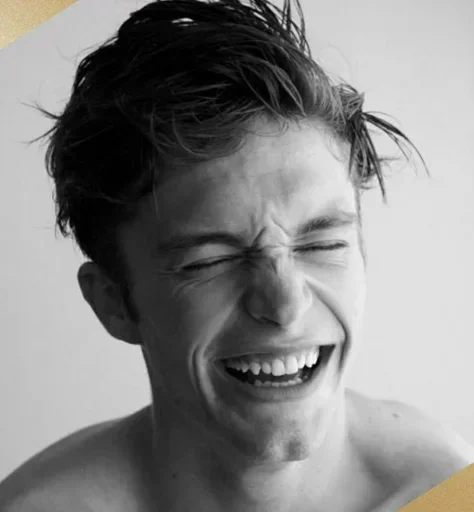 😙 Стикер «Young» для Telegram