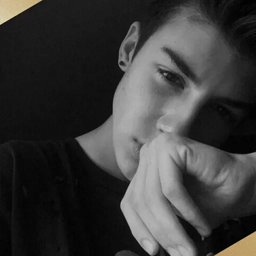 🤪 Стикер «Young» для Telegram
