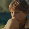 Стикер 53 Young Hearts