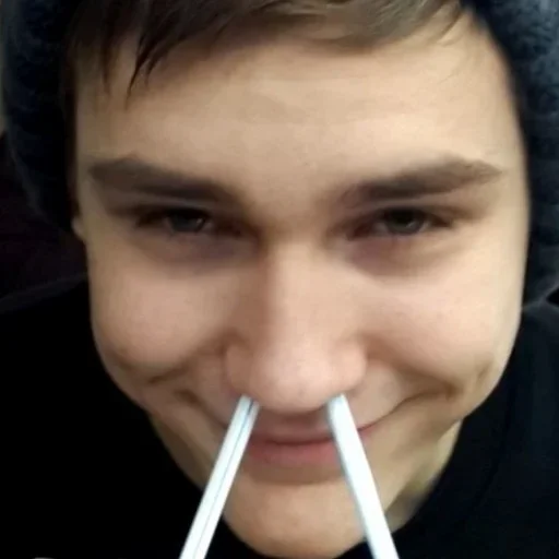 🤪 Стикер «Influencers» для Telegram