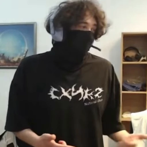 👉 Стикер «rostikfacekid» для Telegram