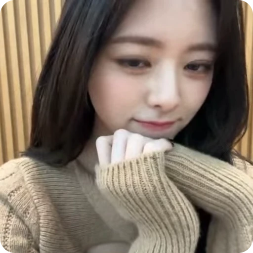 🧚‍♀️ Стикер «yuna with» для Telegram