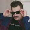 Стикер 30 Юлик Еще