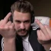 Стикер 13 Юлик Еще