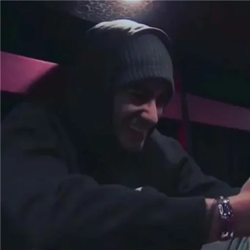 😢 Стикер «Niaz Kilam» для Telegram