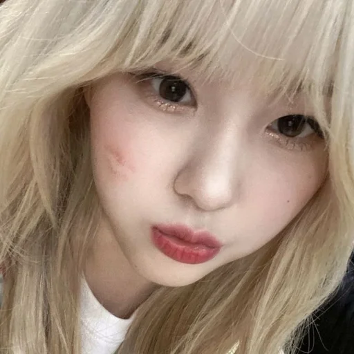 💋 Стикер «Чэхен» для Telegram