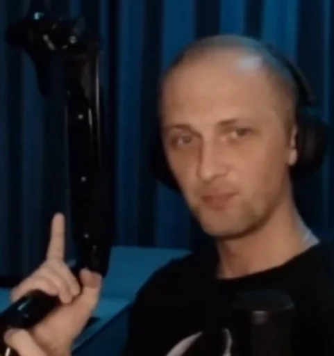 🔫 Стикер «зубарев милаш» для Telegram
