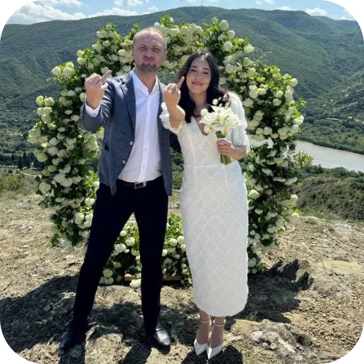 ⛰ Стикер «Zubarev» для Telegram