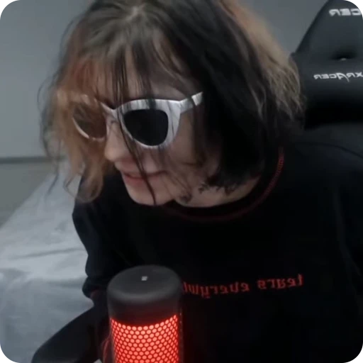 🎧 Стикер «zxcursed» для Telegram